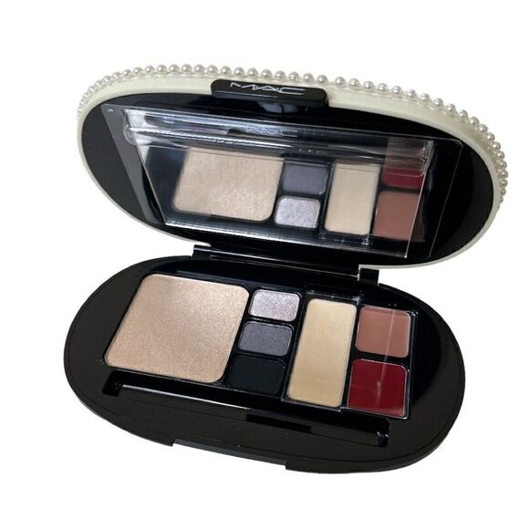 MAC Keepsakes Smokey Face Palette Kit Holiday Set Eye - Picture 1 of 7